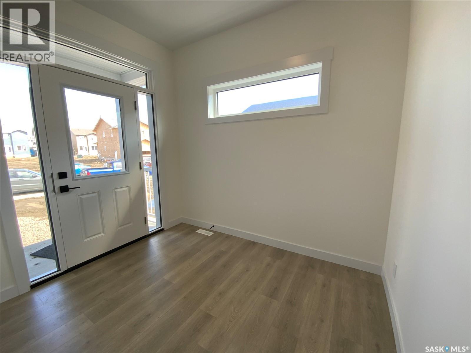 250 Doran Way, Saskatoon, Saskatchewan  S7H 4N2 - Photo 8 - SK044069