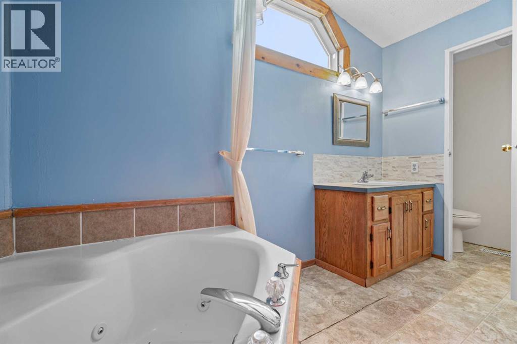 38 Westmount Place, Cayley, Alberta  T0L 0P0 - Photo 18 - A2330614