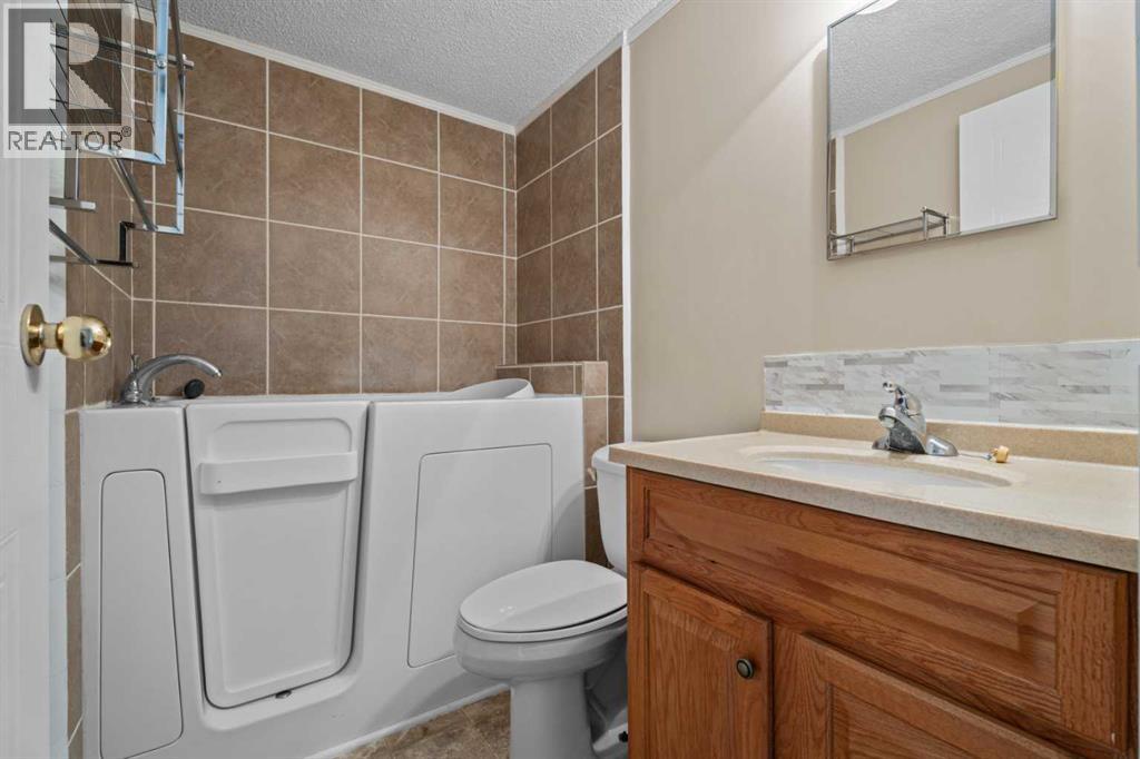 38 Westmount Place, Cayley, Alberta  T0L 0P0 - Photo 29 - A2330614