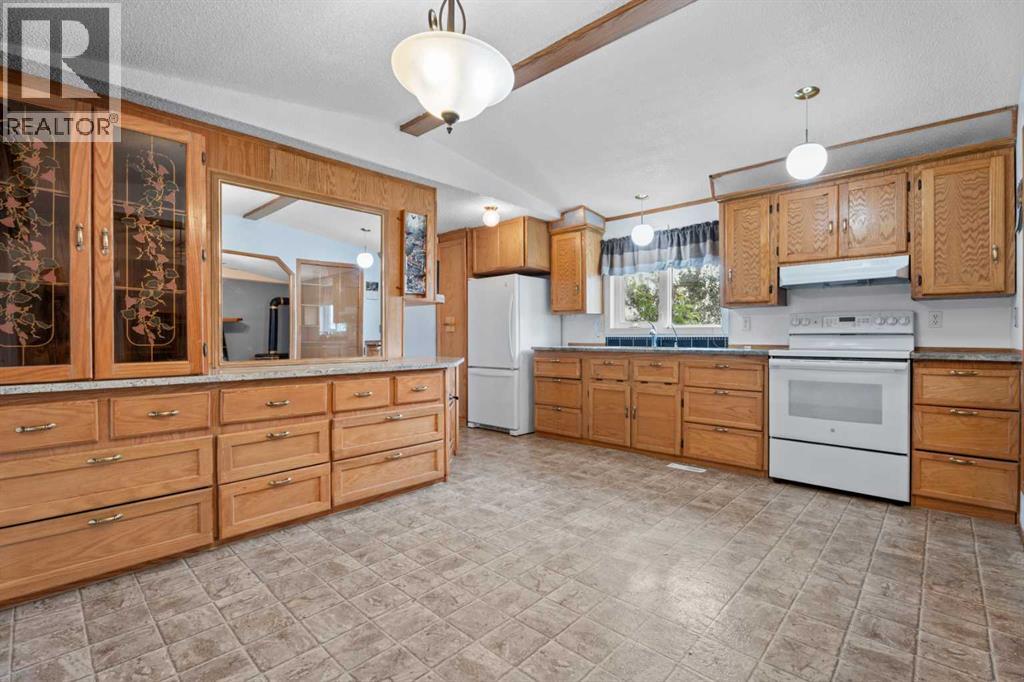 38 Westmount Place, Cayley, Alberta  T0L 0P0 - Photo 8 - A2330614