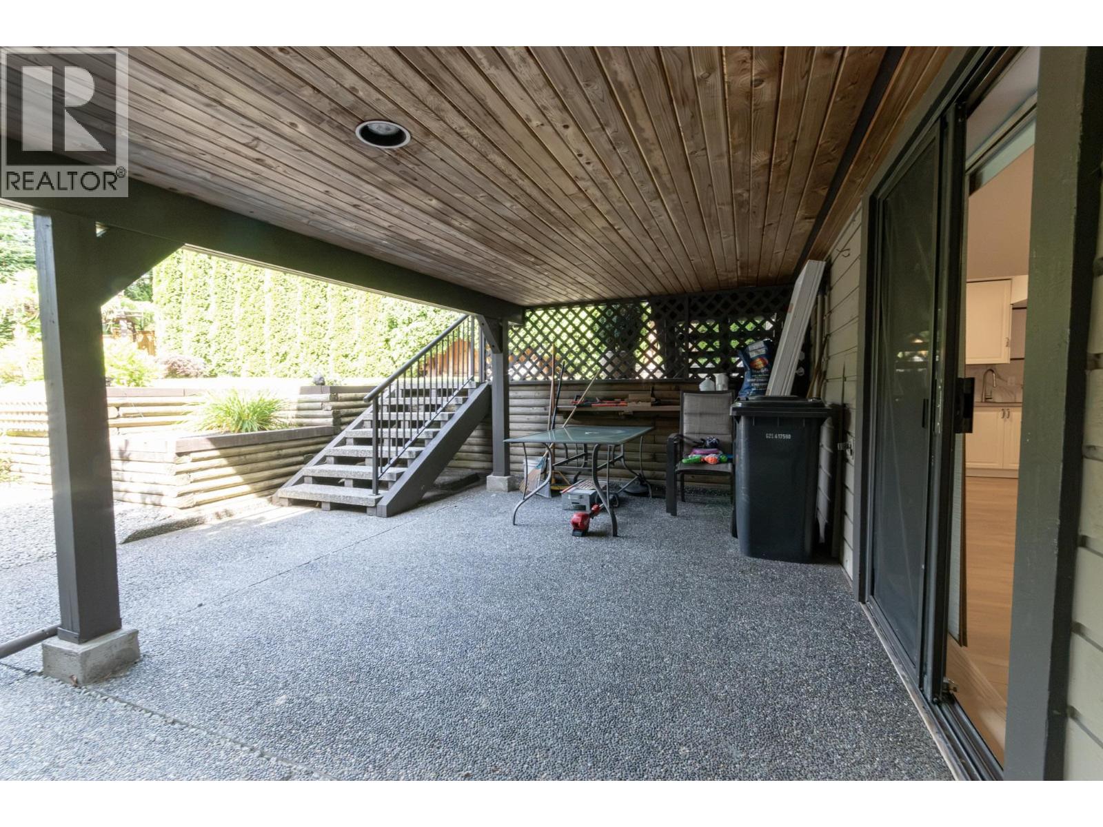 1410 Lansdowne Drive, Coquitlam, British Columbia  V3E 1Y4 - Photo 26 - R3143323