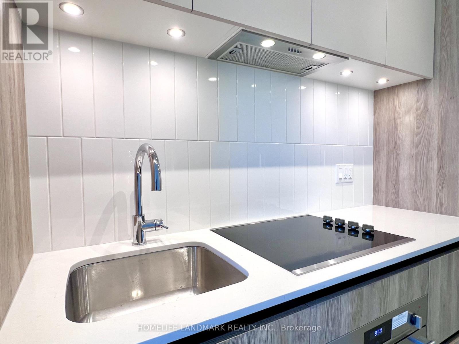605 - 8 Beverley Glen Boulevard, Vaughan (Beverley Glen), Ontario  L4J 0L5 - Photo 11 - N13619602