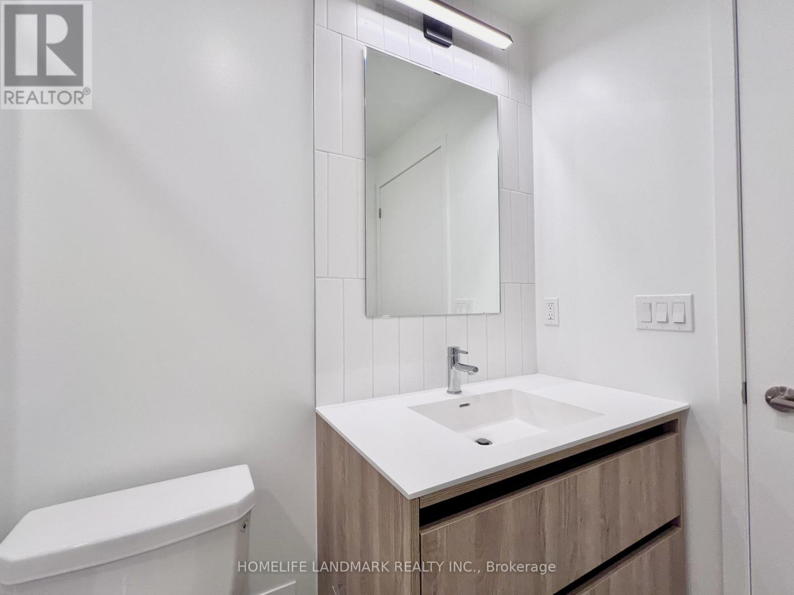 605 - 8 Beverley Glen Boulevard, Vaughan (Beverley Glen), Ontario  L4J 0L5 - Photo 17 - N13619602