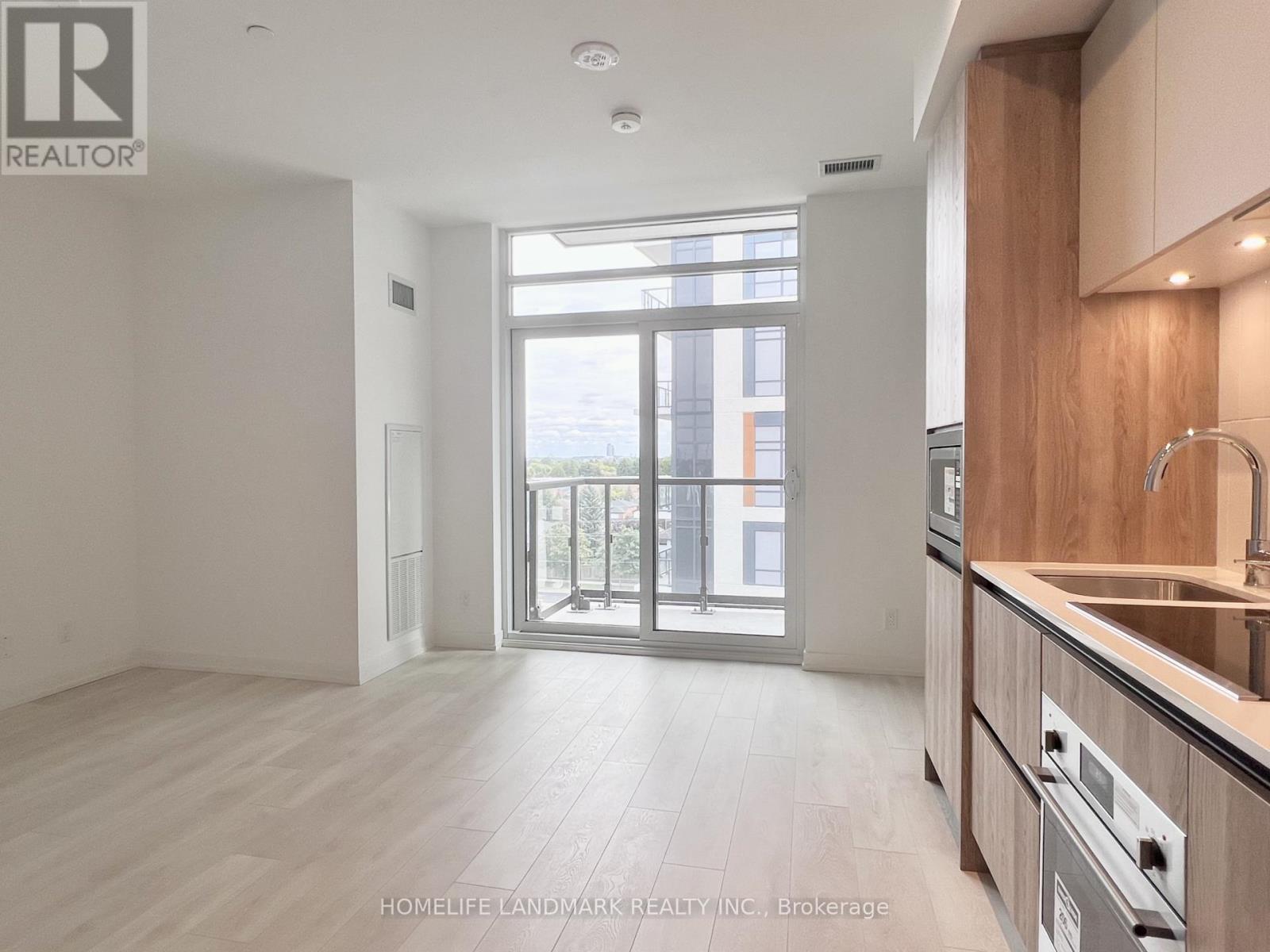 605 - 8 Beverley Glen Boulevard, Vaughan (Beverley Glen), Ontario  L4J 0L5 - Photo 7 - N13619602