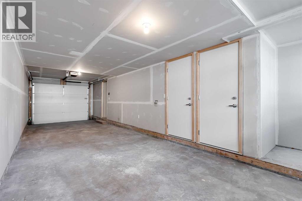 118 Legacy Path SE, Calgary, Alberta  T2X 4H9 - Photo 36 - A2331067