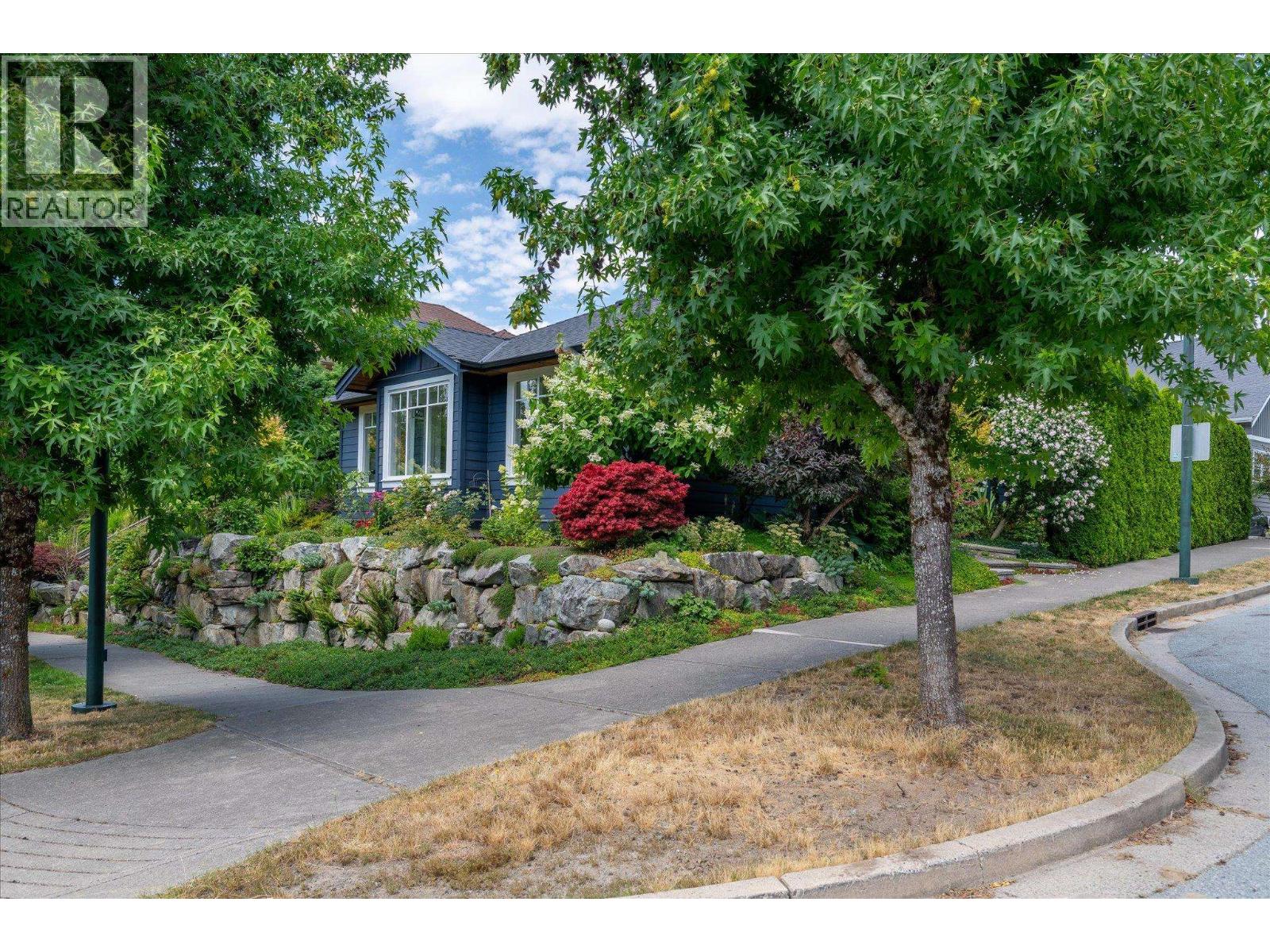 2985 Strangway Place, Squamish, British Columbia  V8B 0P8 - Photo 31 - R3149187