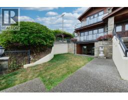 BASEMENT 2195 PALMERSTON AVENUE, West Vancouver, British Columbia