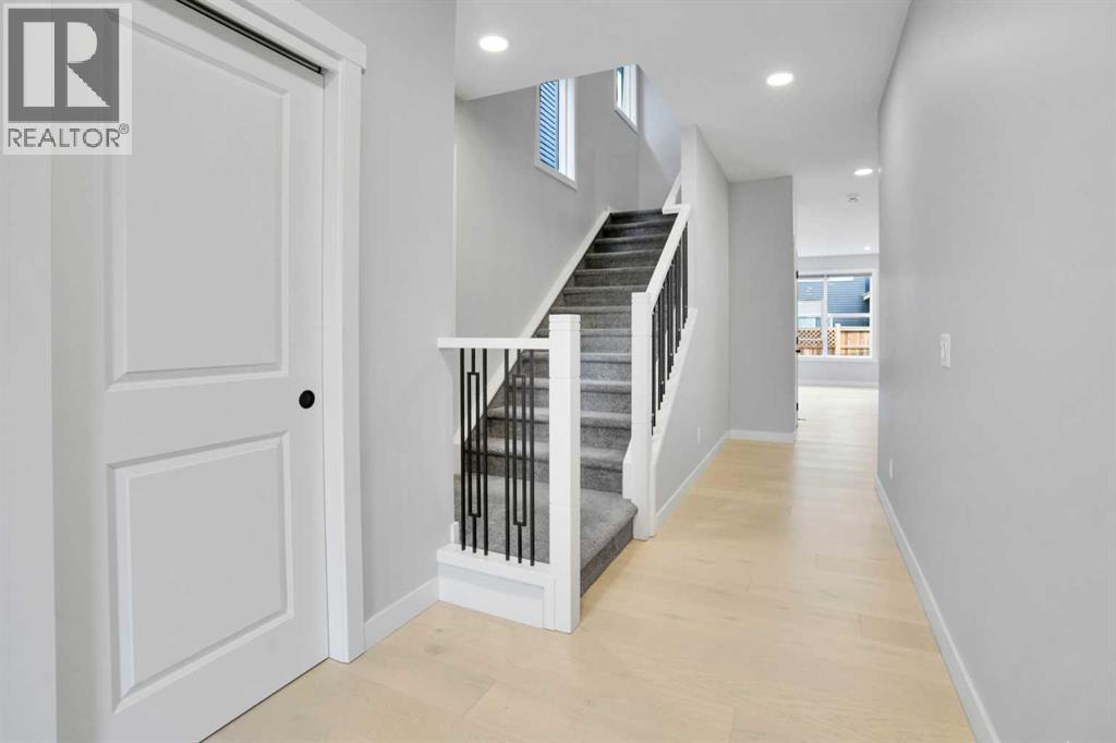 289 Ambleside Avenue NW, Calgary, Alberta  T3P 1W3 - Photo 21 - A2329396