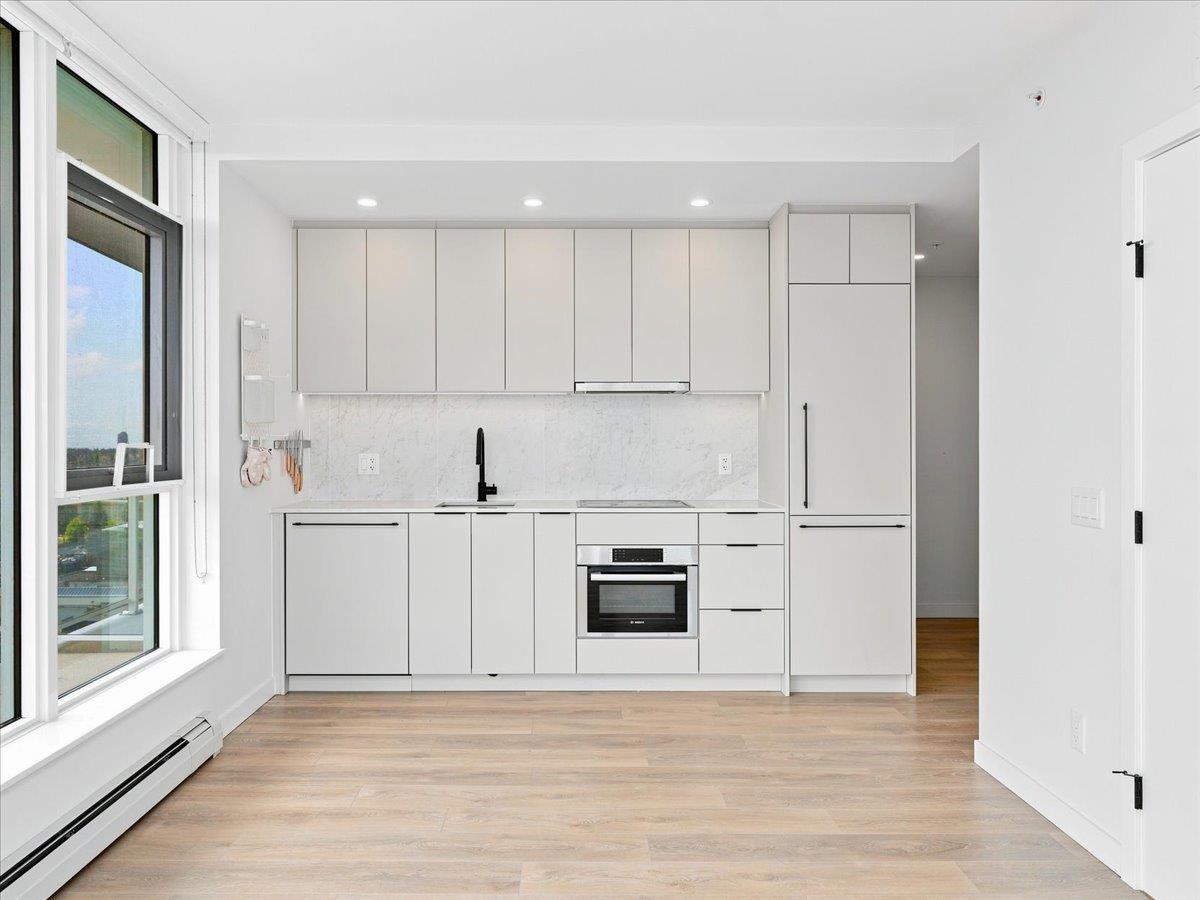 2305 13685 102 Avenue, Surrey, British Columbia  V3T 1N7 - Photo 3 - R3150393