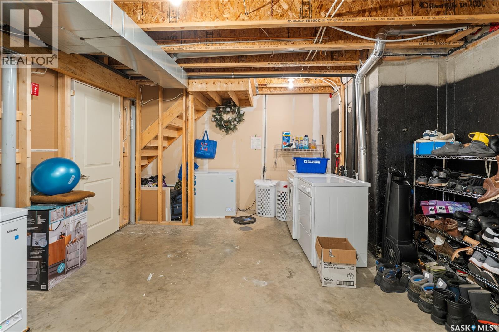 420 303 Slimmon Place, Saskatoon, Saskatchewan S7V 0A8 - Photo 39 - SK044066