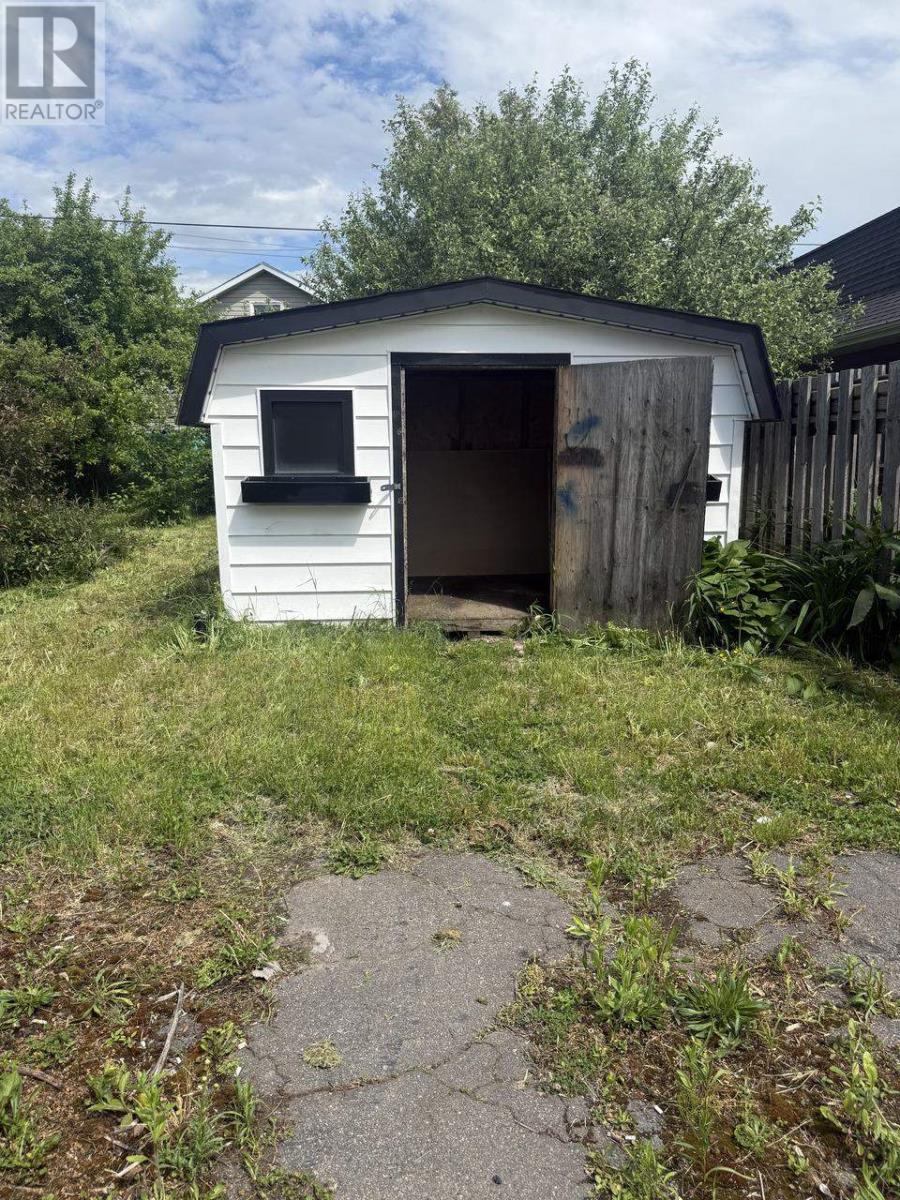 488 Morin St, Sault Ste. Marie, Ontario P6C 3E9 - Photo 4 - SM261631