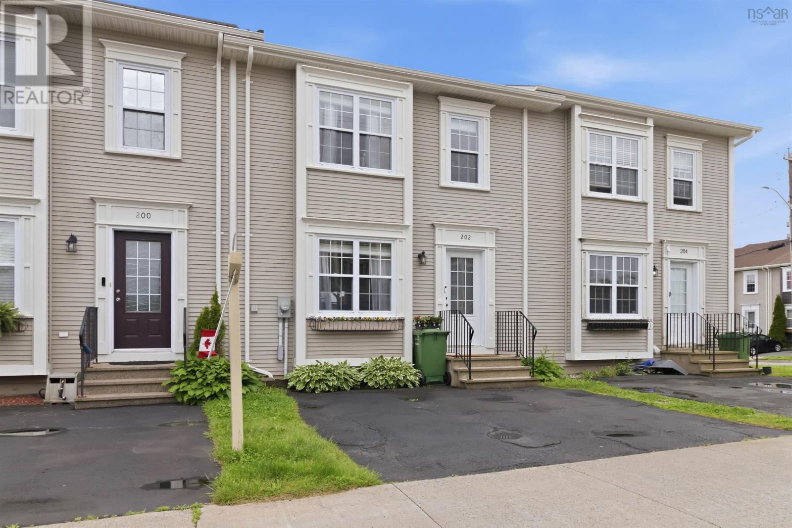 202 Transom Drive, Halifax, Nova Scotia