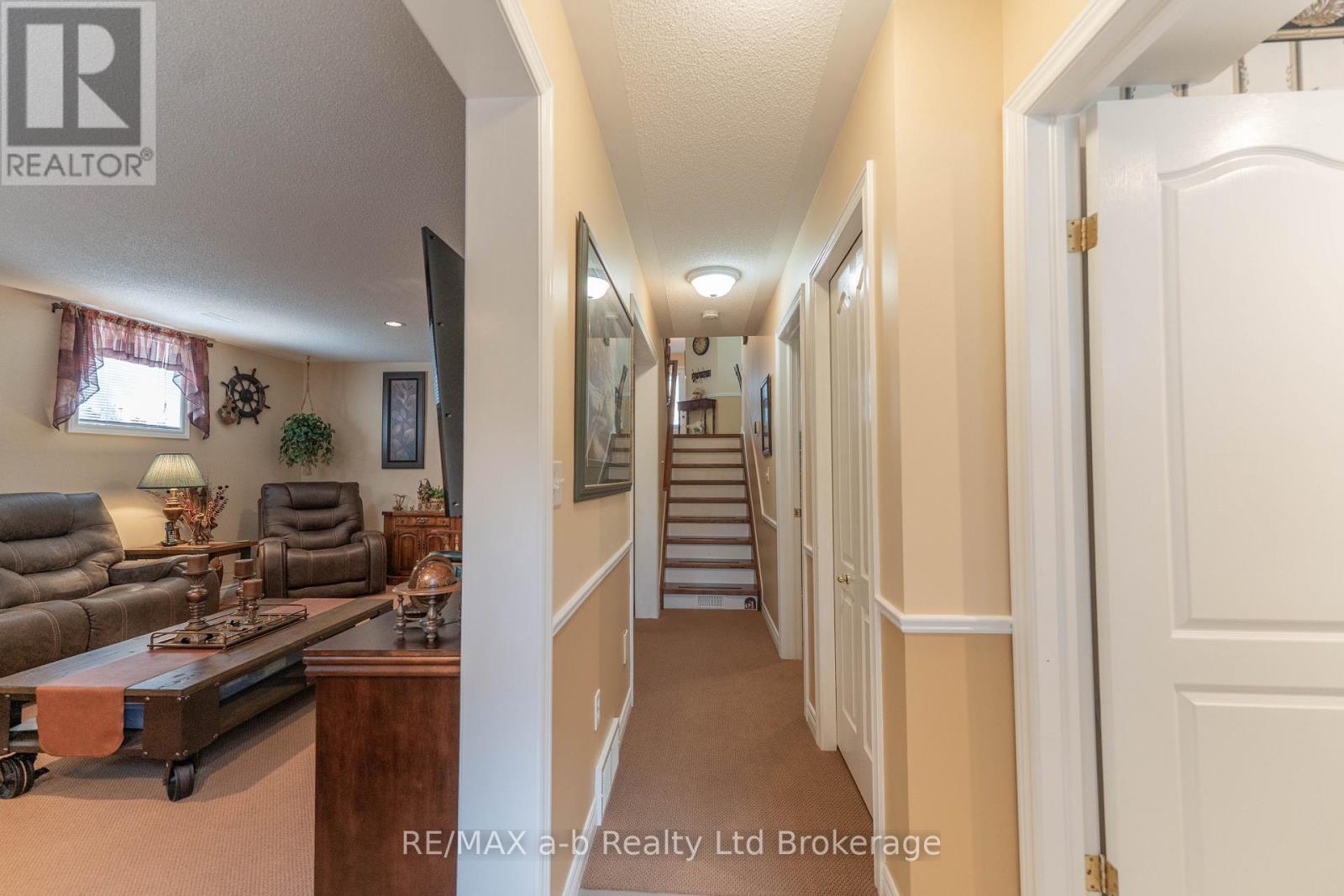10 Peach Street, Tillsonburg, Ontario  N4G 5N8 - Photo 28 - X13575290