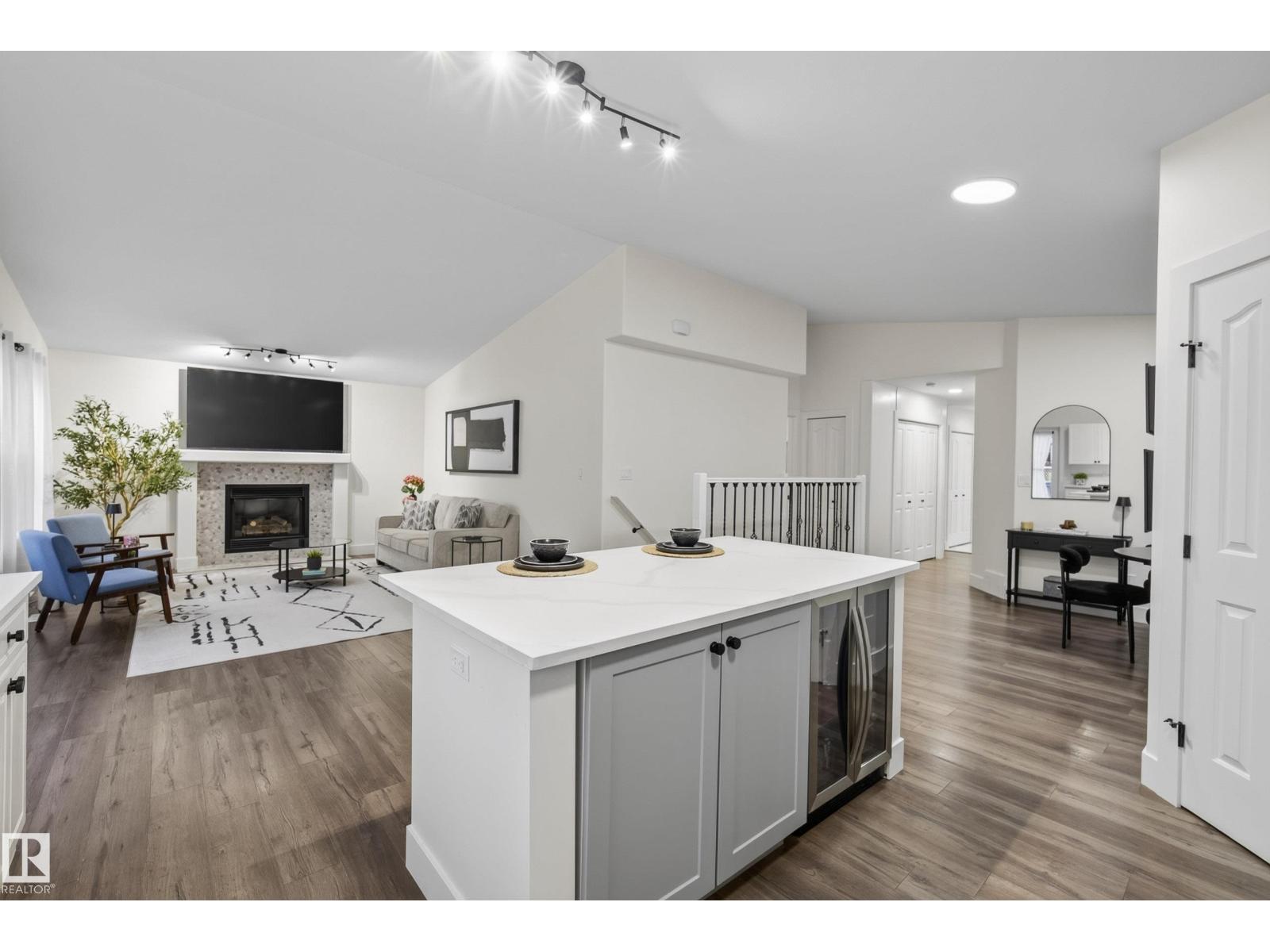 6741 162a Av NW, Edmonton, Alberta  T5Z 3C6 - Photo 13 - E4501318