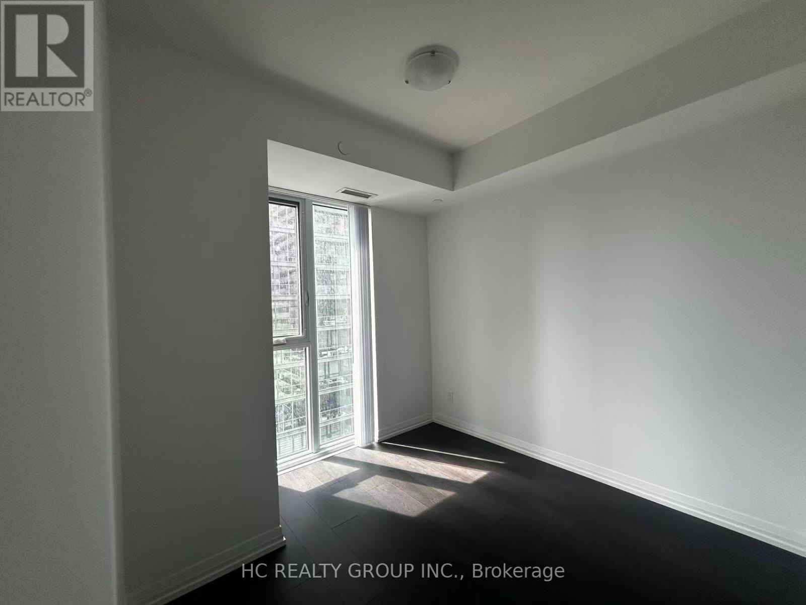 1719 - 400 King Street W, Toronto, Ontario  M5V 1K2 - Photo 11 - C13619636
