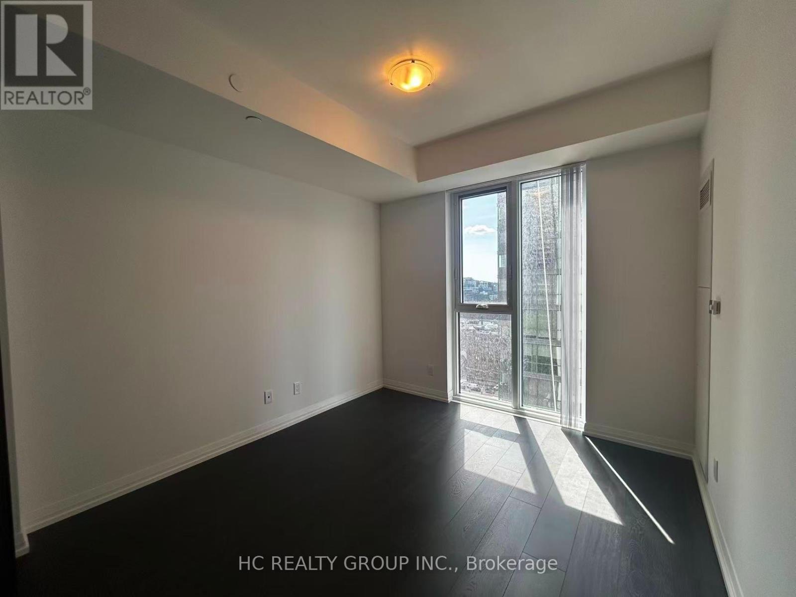 1719 - 400 King Street W, Toronto, Ontario  M5V 1K2 - Photo 8 - C13619636
