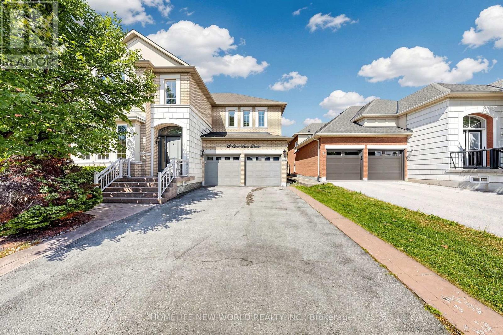 32 Casa Nova Drive, Vaughan, Ontario  L4H 3A1 - Photo 4 - N13619670