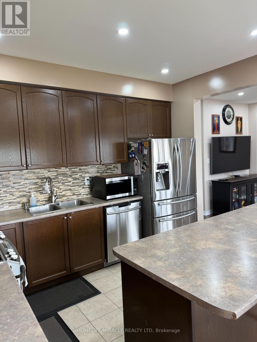 20 Country Ridge Court, Brampton, Ontario  L6P 3S2 - Photo 19 - W13619712