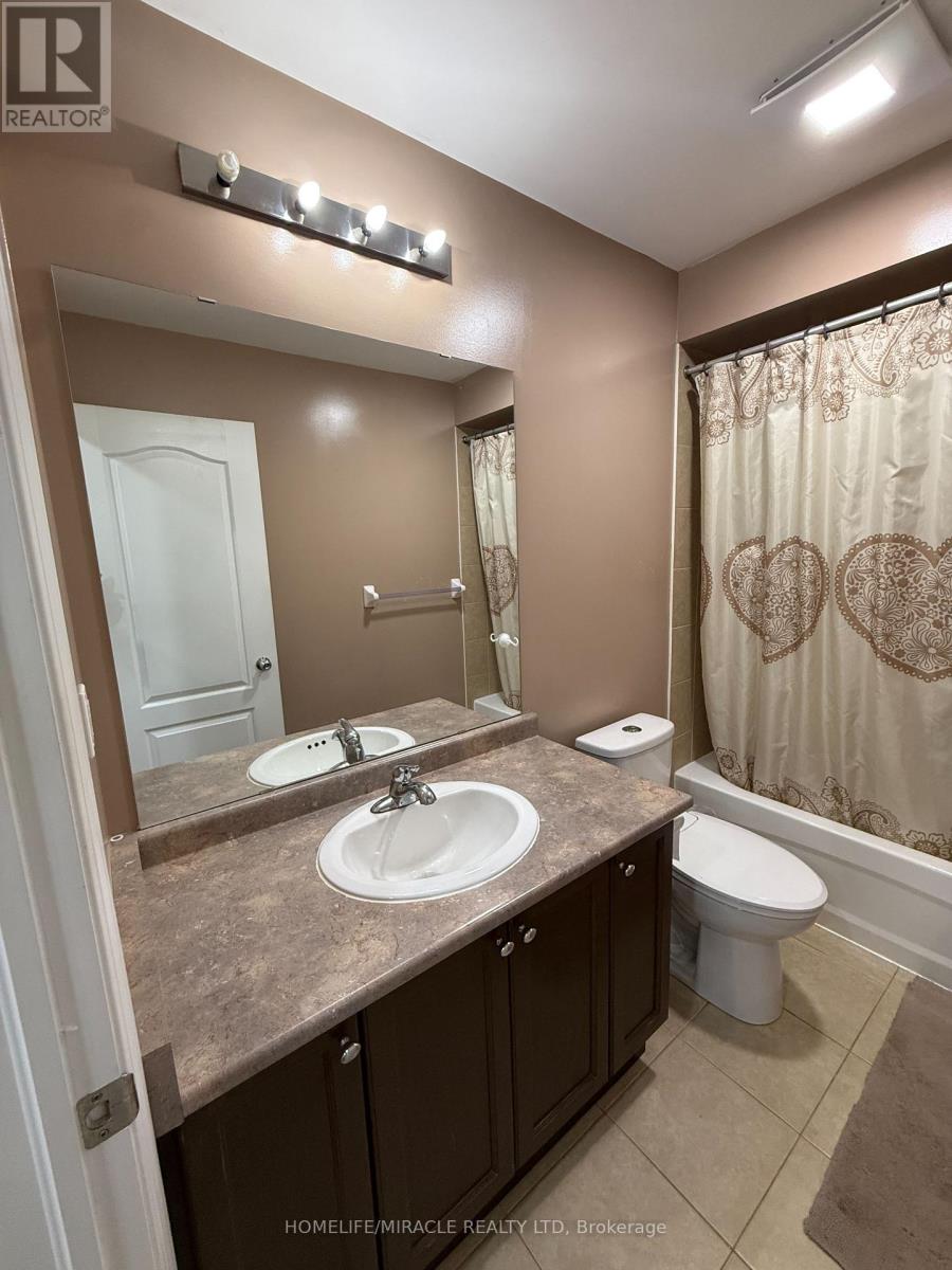 20 Country Ridge Court, Brampton, Ontario  L6P 3S2 - Photo 34 - W13619712