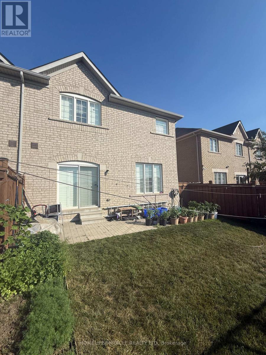 20 Country Ridge Court, Brampton, Ontario  L6P 3S2 - Photo 49 - W13619712