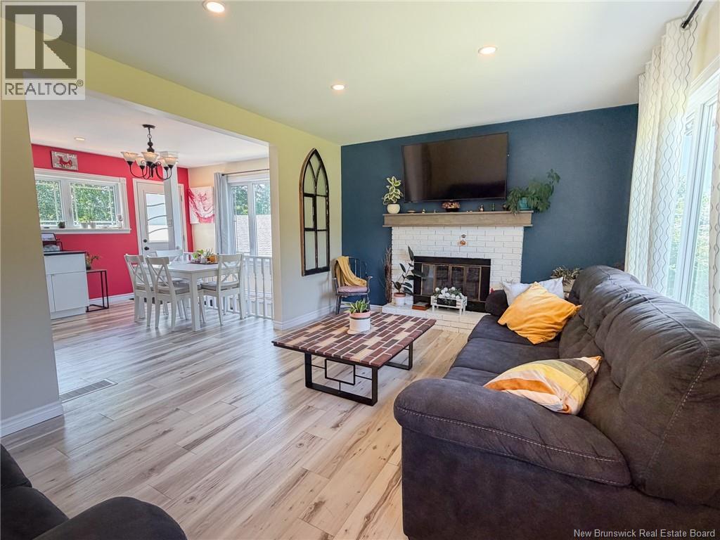 184 Diamond Street, Fredericton, New Brunswick  E3G 7V1 - Photo 10 - NB144774