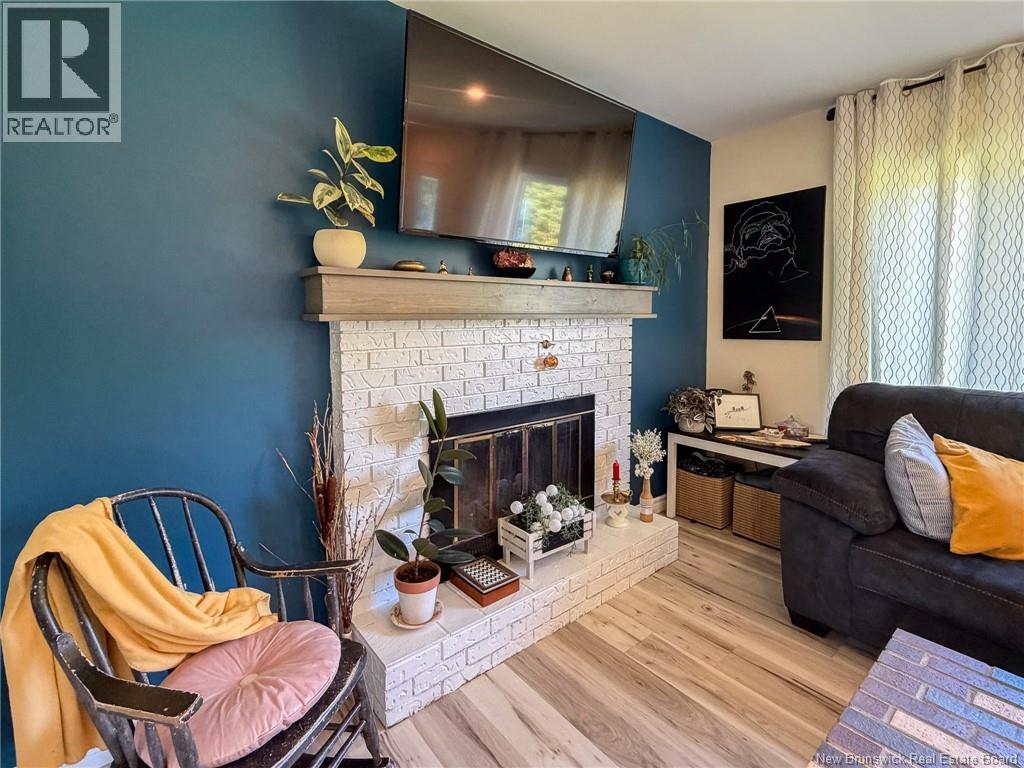 184 Diamond Street, Fredericton, New Brunswick  E3G 7V1 - Photo 12 - NB144774