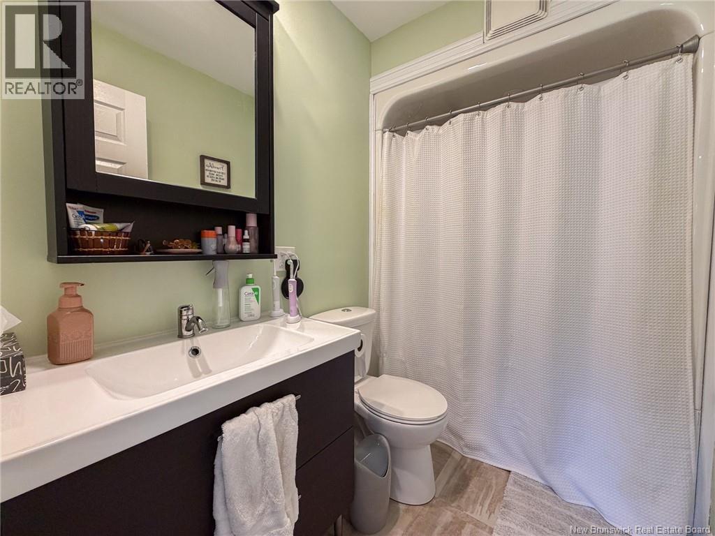 184 Diamond Street, Fredericton, New Brunswick  E3G 7V1 - Photo 19 - NB144774