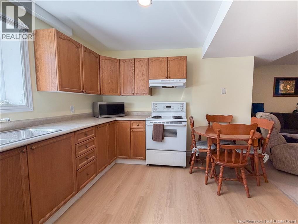 184 Diamond Street, Fredericton, New Brunswick  E3G 7V1 - Photo 31 - NB144774