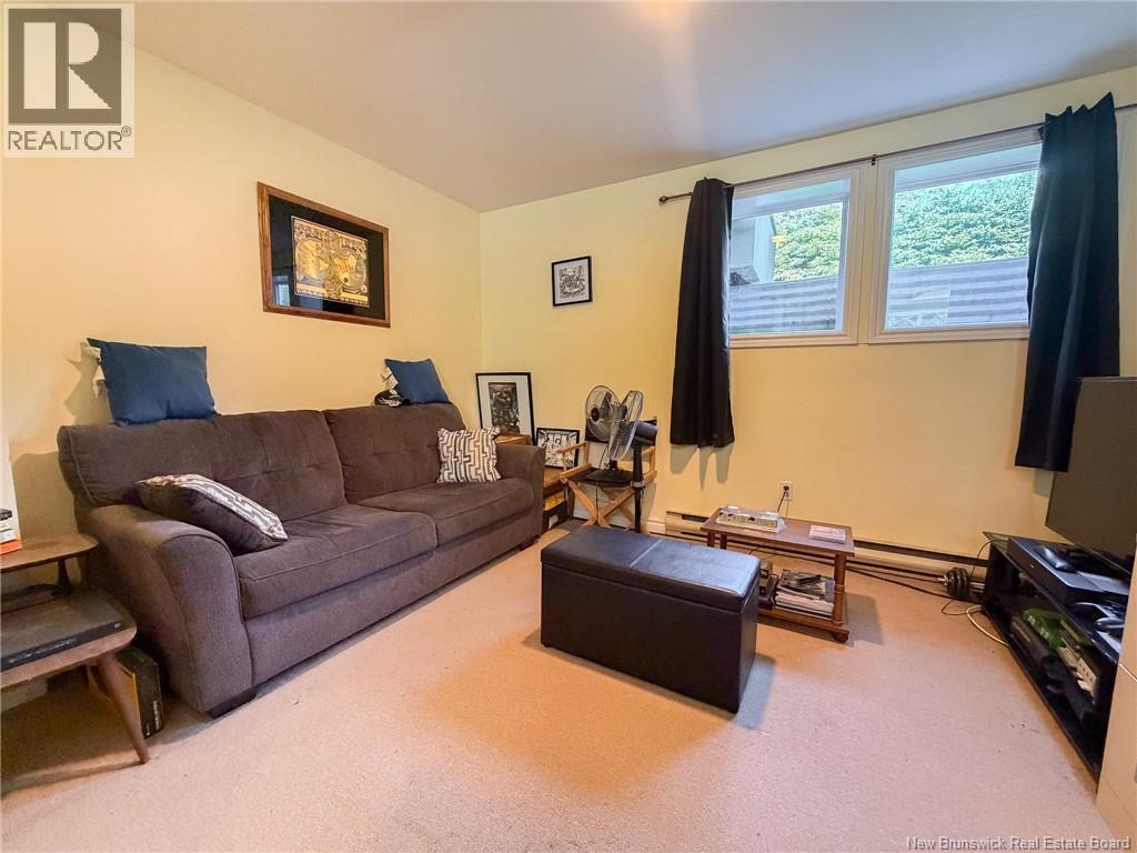 184 Diamond Street, Fredericton, New Brunswick  E3G 7V1 - Photo 34 - NB144774