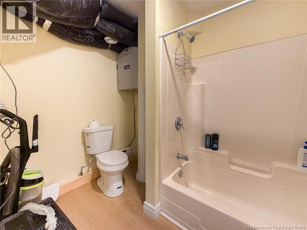 184 Diamond Street, Fredericton, New Brunswick  E3G 7V1 - Photo 40 - NB144774