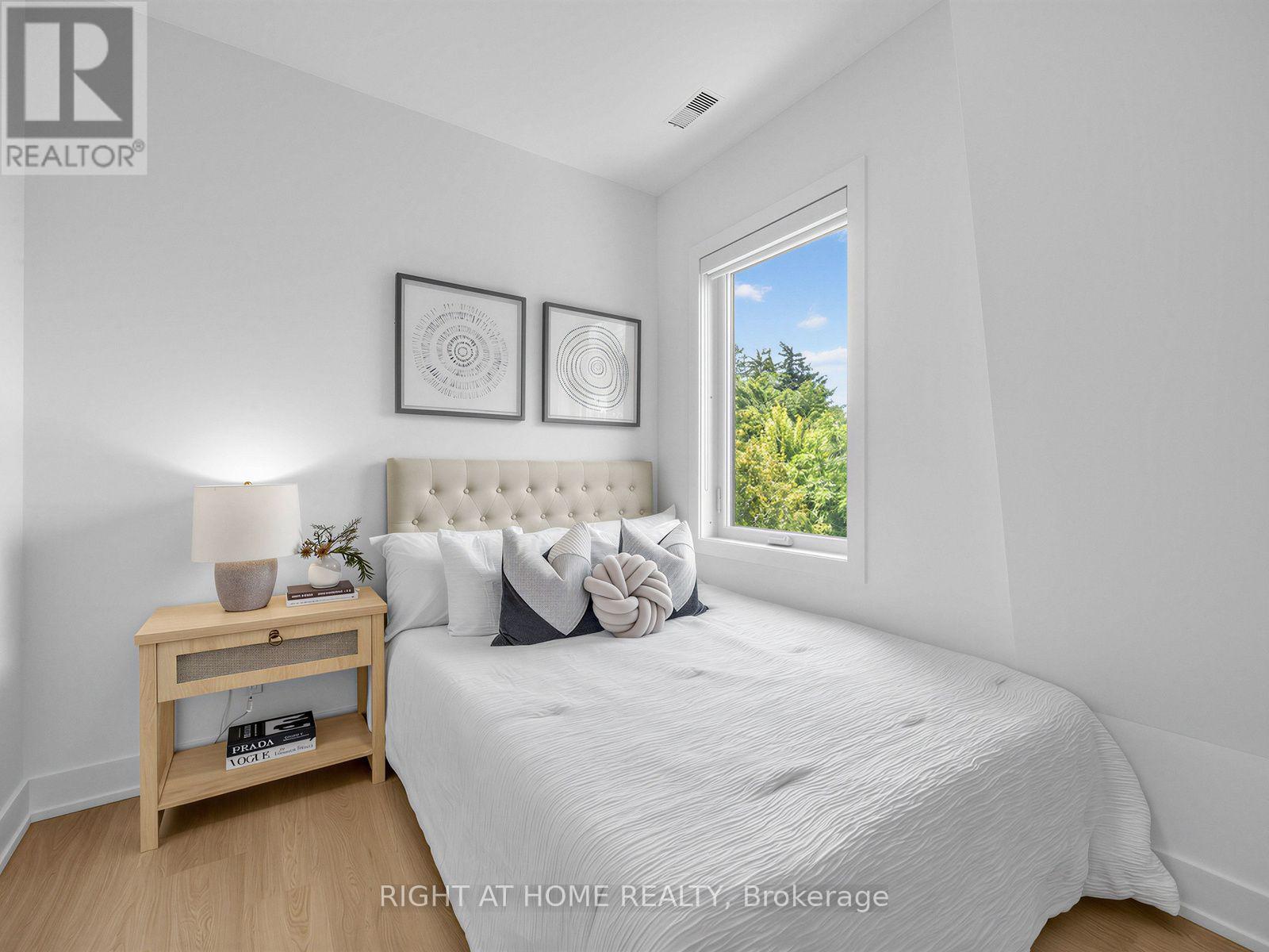 Unit B - 1416 Islington Avenue, Toronto, Ontario  M9A 3K7 - Photo 19 - W13602182
