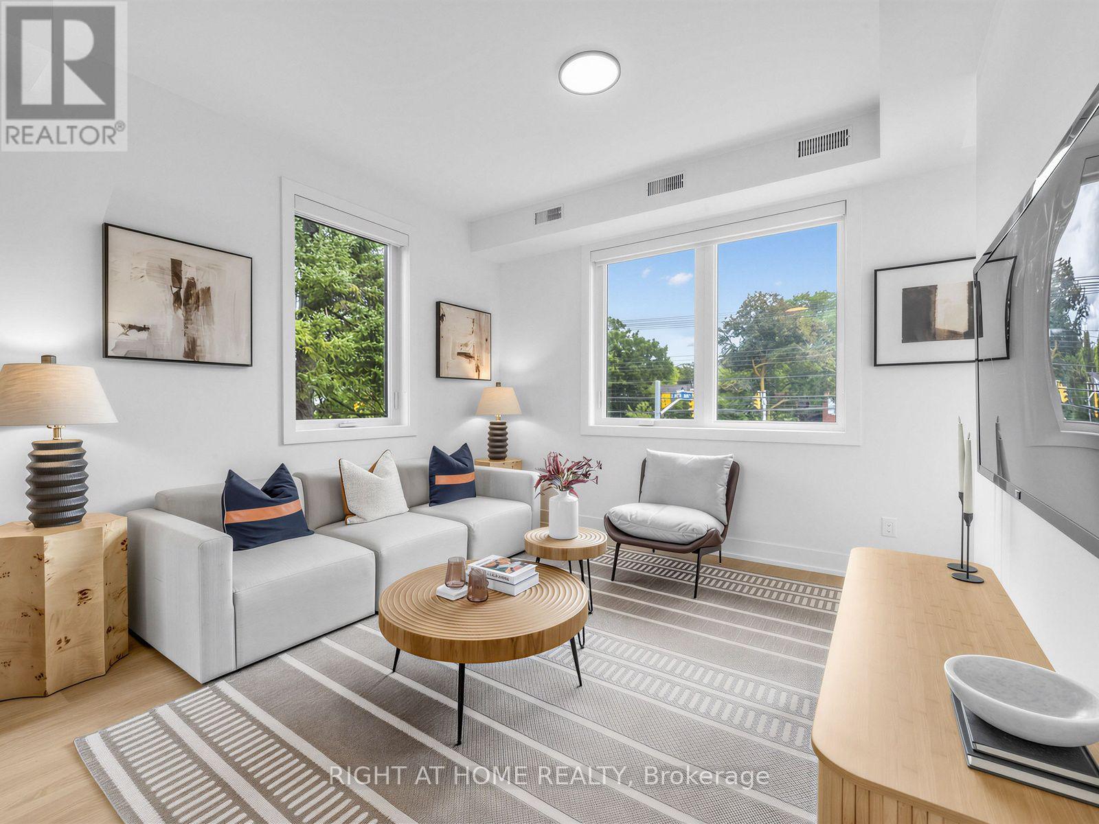 Unit B - 1416 Islington Avenue, Toronto, Ontario  M9A 3K7 - Photo 6 - W13602182
