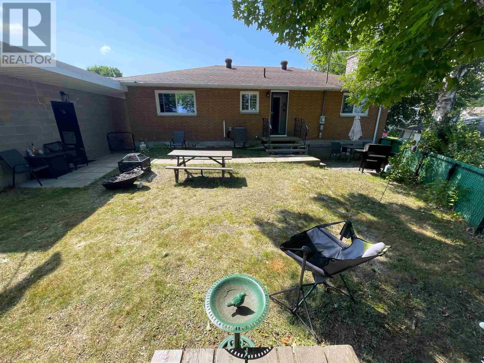 7 Holt Pl, Elliot Lake, Ontario  P5A 1V3 - Photo 7 - SM261990