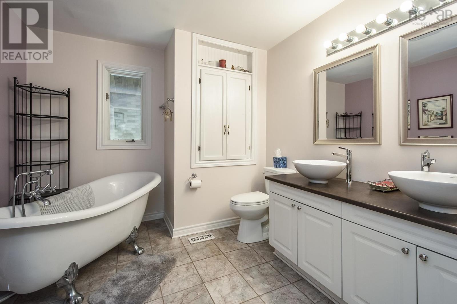 71 Chalamont Drive, Hammonds Plains, Nova Scotia  B3Z 1H8 - Photo 19 - 202618267