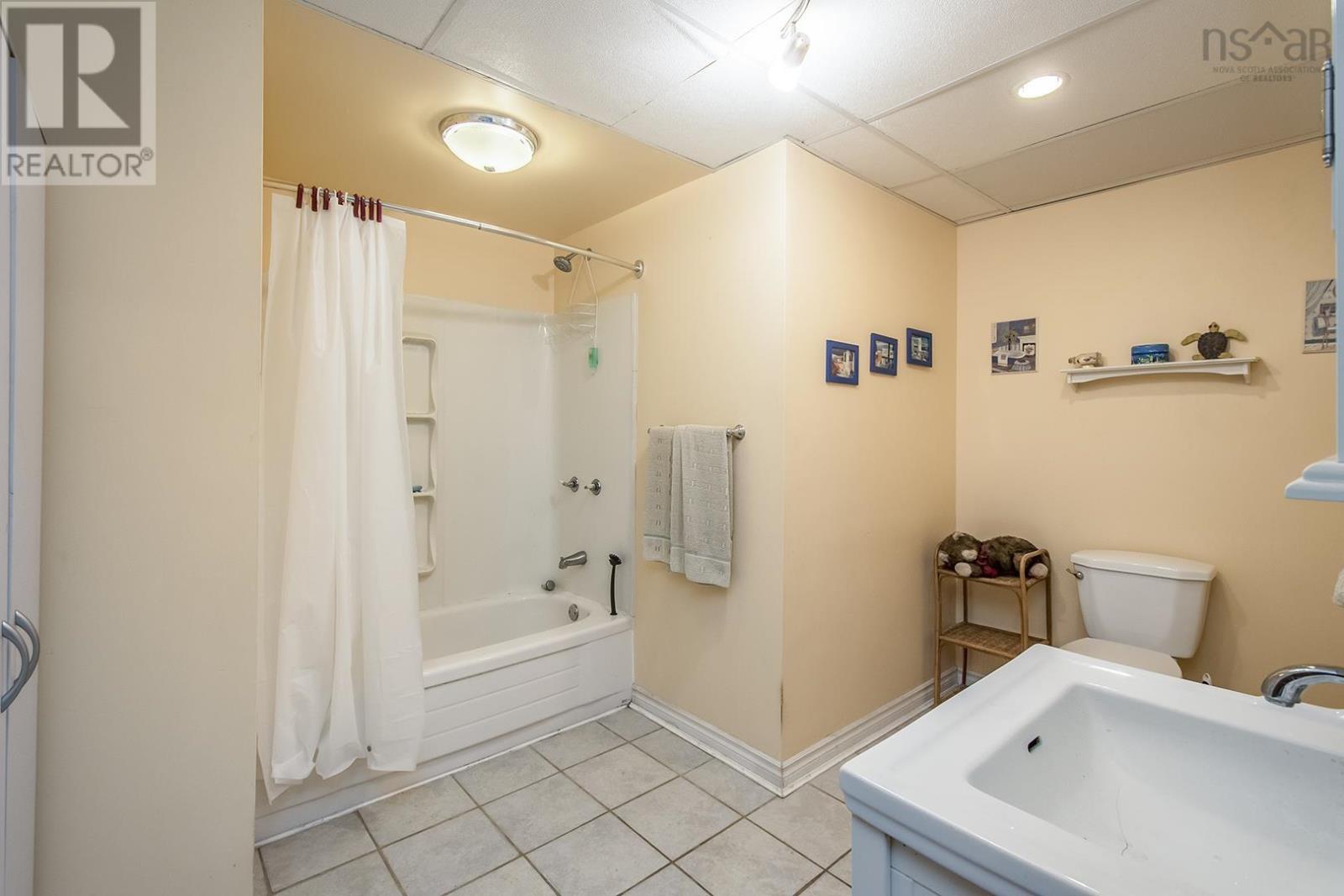 71 Chalamont Drive, Hammonds Plains, Nova Scotia  B3Z 1H8 - Photo 25 - 202618267