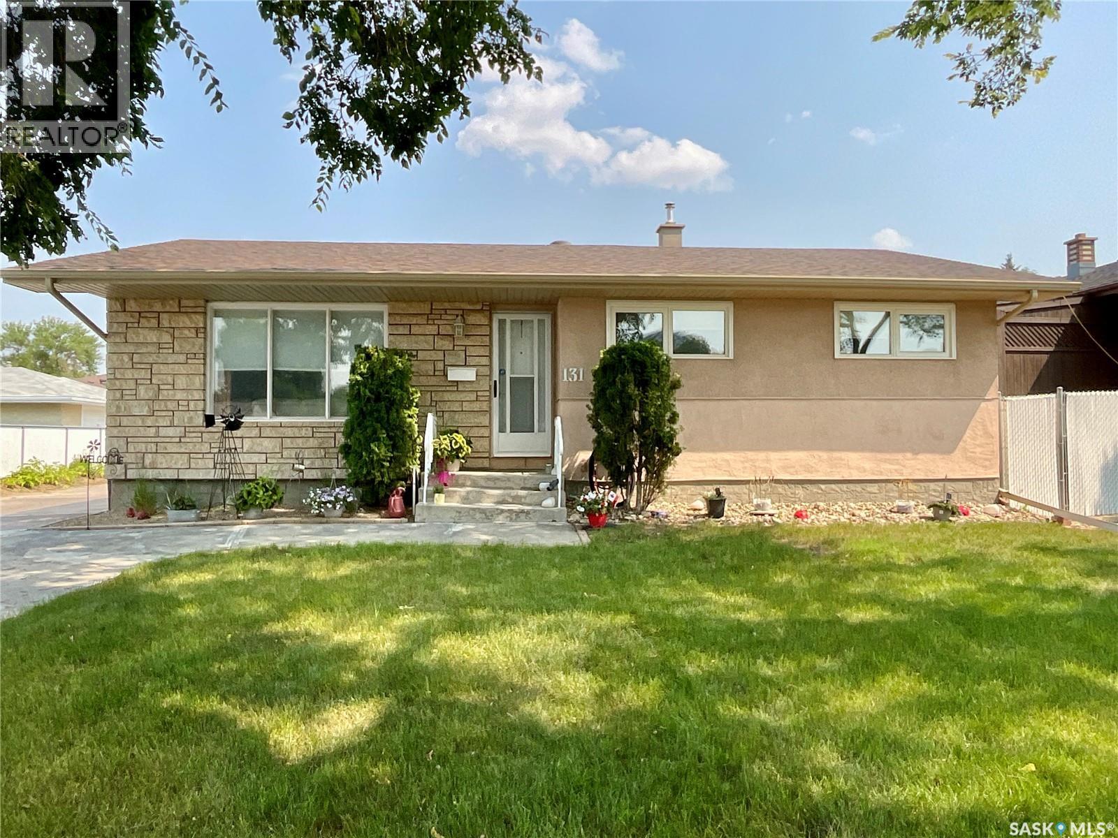 131 Wells STREET, Regina, Saskatchewan