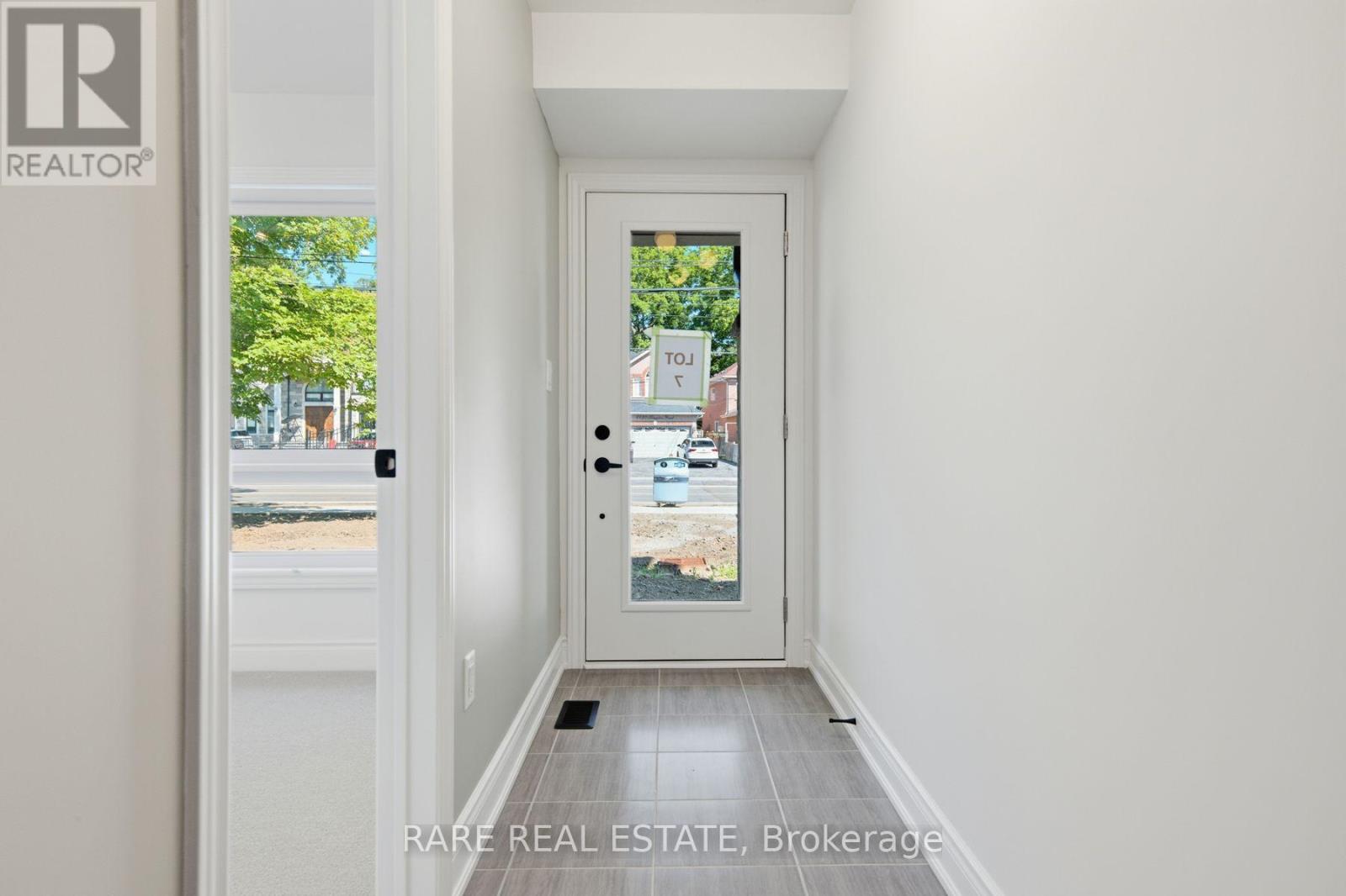 6187 Kingston Road, Toronto, Ontario  M1C 1K8 - Photo 5 - E13593734
