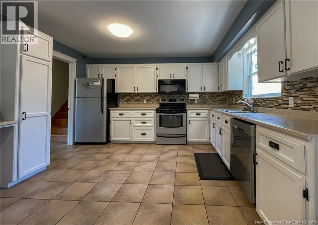 34 Yukon Drive, Quispamsis, New Brunswick  E2E 5Y9 - Photo 6 - NB144808