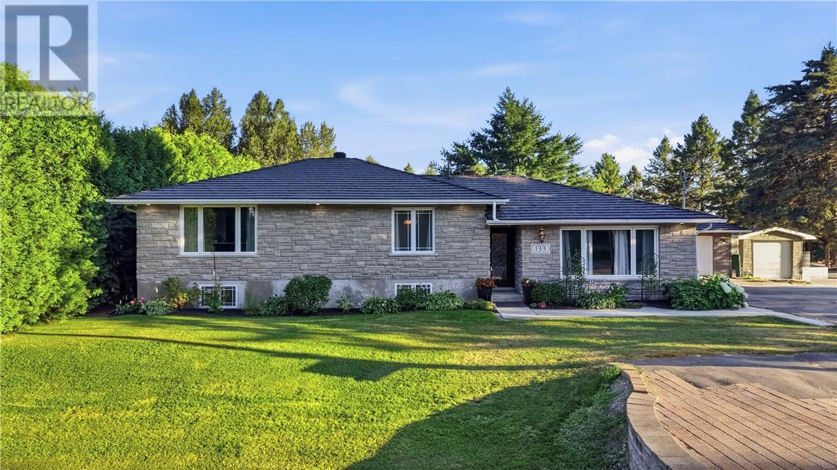 133 Labine Street, Azilda, Ontario  P0M 1B0 - Photo 1 - 2129391