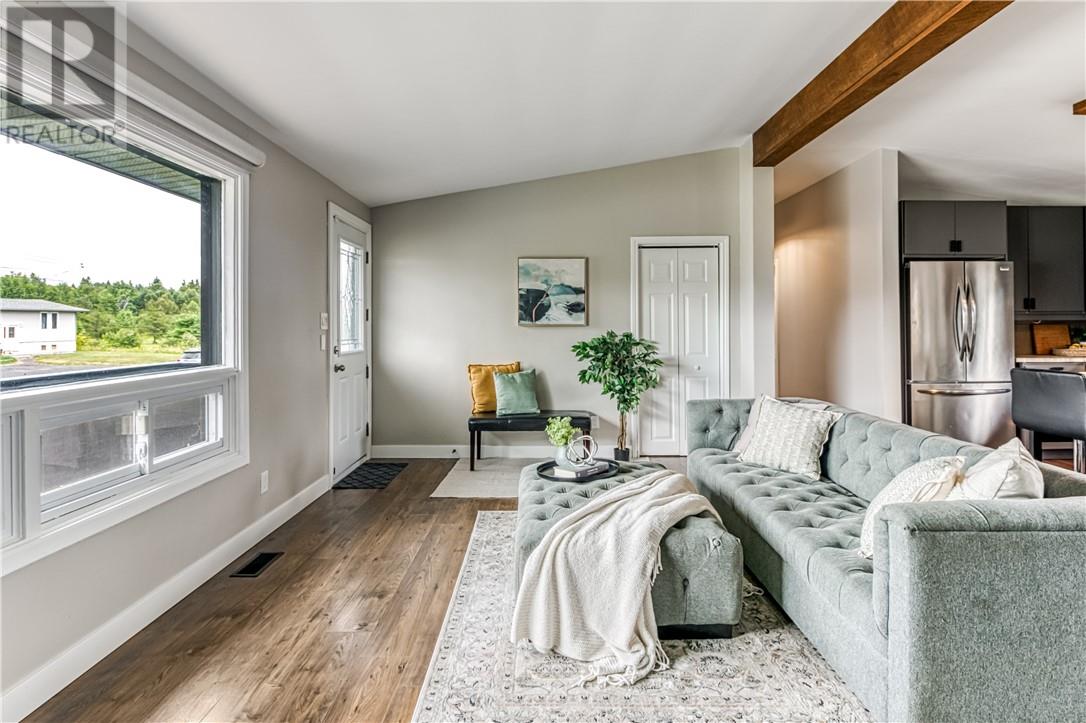 413 Raymond Crescent, Azilda, Ontario  P0M 1B0 - Photo 6 - 2129538