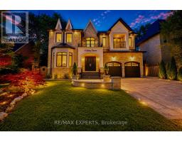 9 CALDERON CRESCENT, Toronto, Ontario