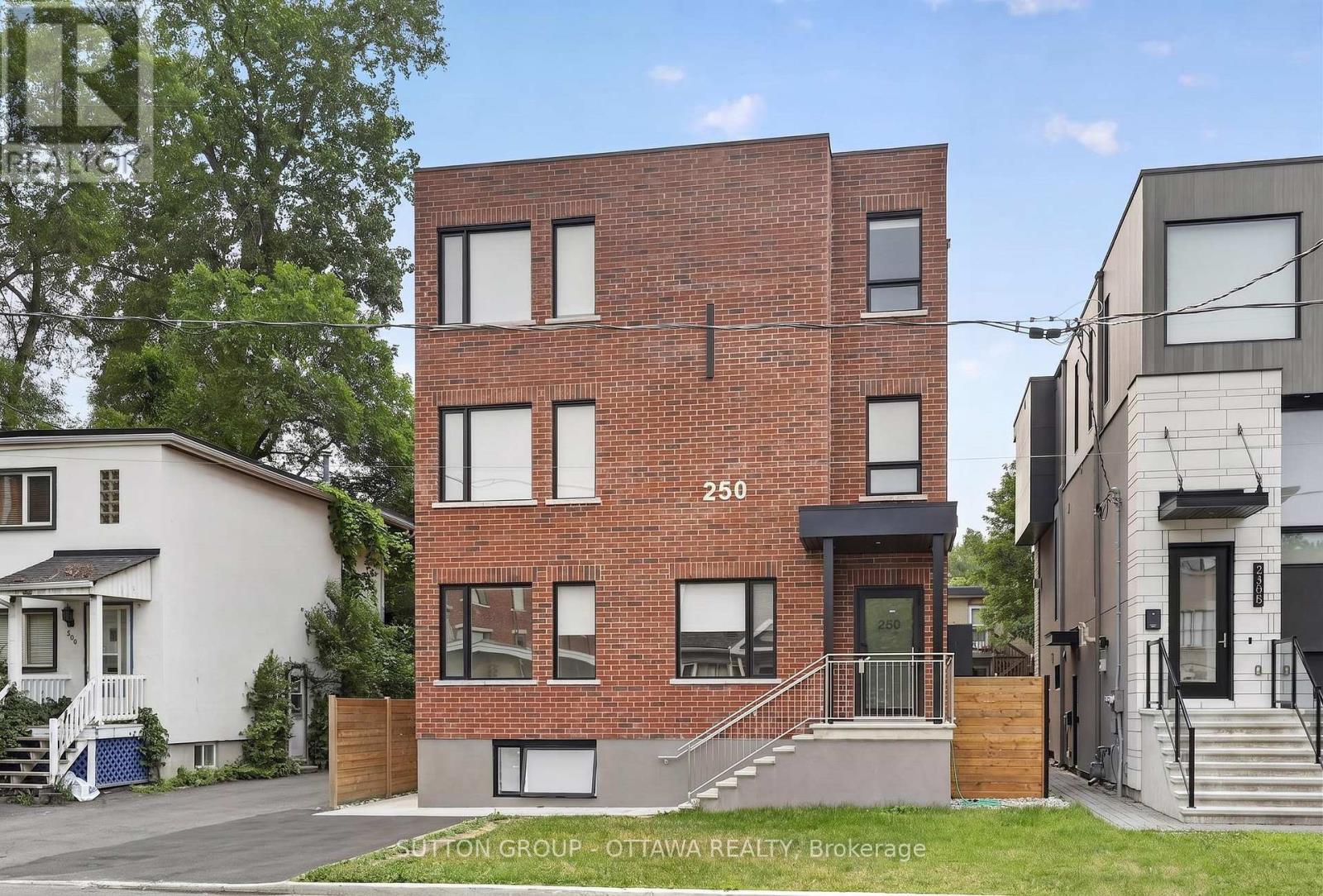 5 - 250 FERLAND STREET, Ottawa, Ontario