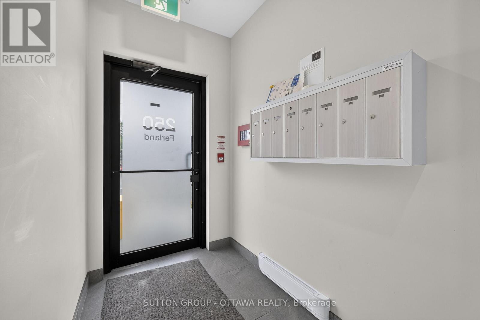 5 - 250 Ferland Street, Ottawa, Ontario  K1L 7T6 - Photo 4 - X13581310