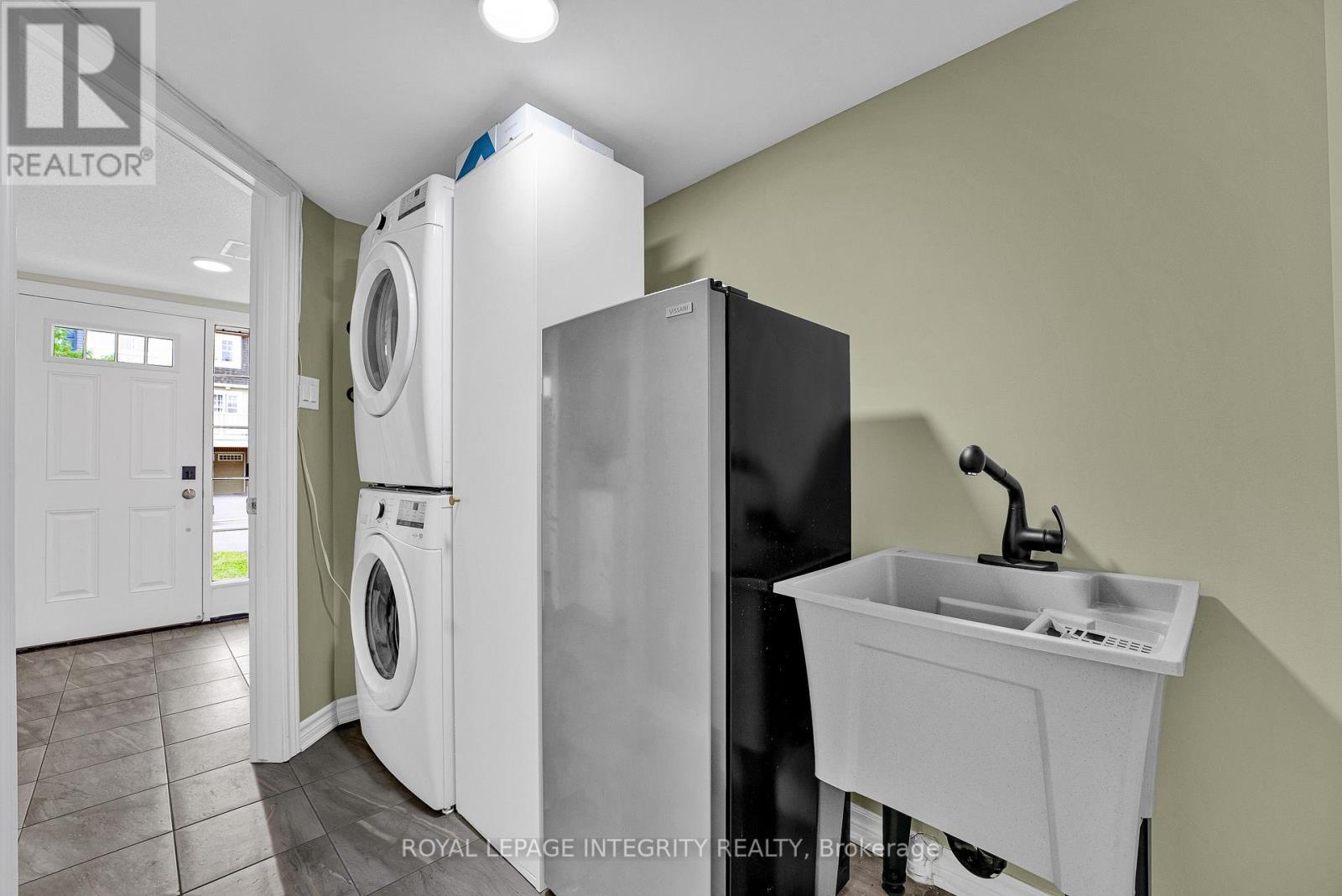 338 Pumpkinseed Crescent, Ottawa, Ontario  K2J 6K1 - Photo 5 - X13619824