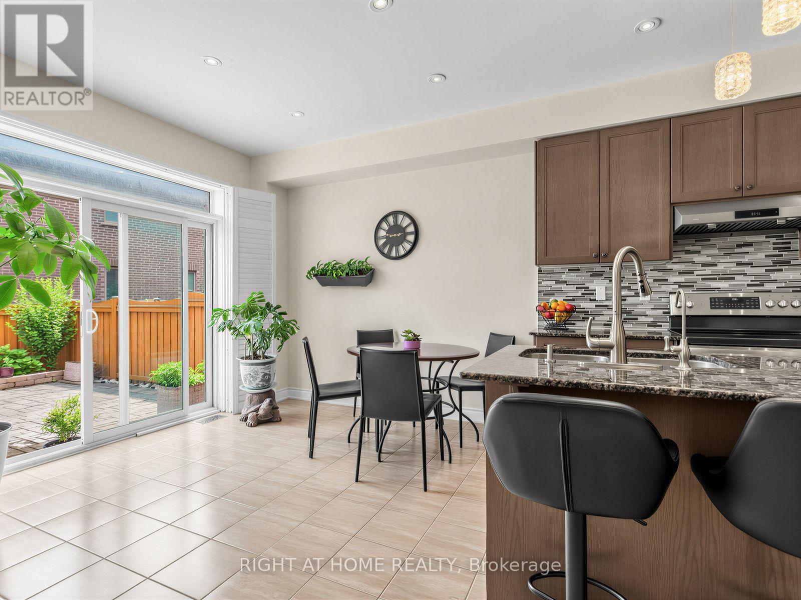 99 Richler Avenue, Vaughan, Ontario  L4H 3Y6 - Photo 13 - N13619884
