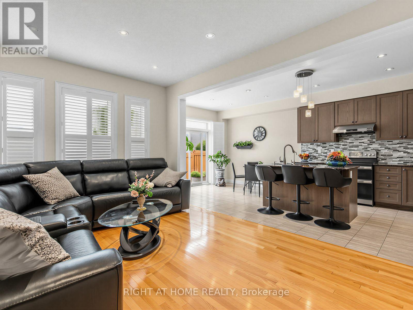 99 Richler Avenue, Vaughan, Ontario  L4H 3Y6 - Photo 19 - N13619884