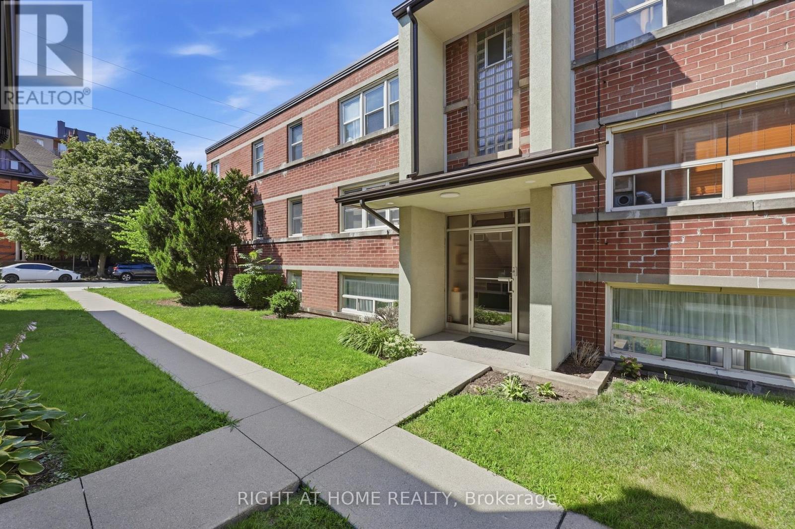 11 - 223 Macnab Street S, Hamilton, Ontario  L8P 3C9 - Photo 6 - X13619900