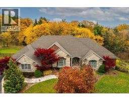 27 SUN Avenue, Dundas, Ontario
