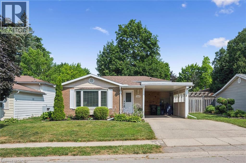 659 Glen Forrest Boulevard, Waterloo, Ontario  N2L 4K4 - Photo 2 - 40849821