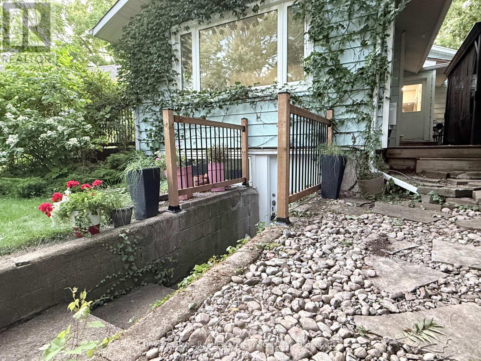 Lower Level - 2028 Marine Drive, Oakville, Ontario  L6L 1B4 - Photo 9 - W13426150